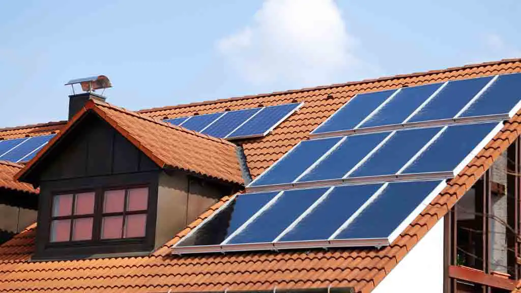 Benefits of solar panels in homes