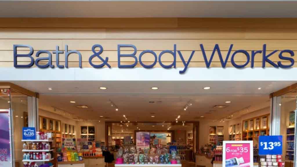 Is dumpster diving illegal at Bath and Body Works